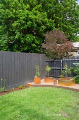 https://images.listonce.com.au/custom/160x/listings/194-gillies-street-fairfield-vic-3078/288/01991288_img_09.jpg?lRFdyOIuoPE