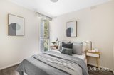https://images.listonce.com.au/custom/160x/listings/194-gordon-grove-south-yarra-vic-3141/559/01912559_img_04.jpg?Uy84CcIO_zM