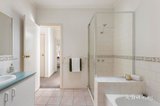 https://images.listonce.com.au/custom/160x/listings/194-truganini-road-carnegie-vic-3163/543/01987543_img_07.jpg?jzE0xAEBmHQ