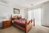 https://images.listonce.com.au/custom/160x/listings/1940-highclere-avenue-mount-waverley-vic-3149/629/00550629_img_05.jpg?zZglkwck91s