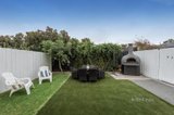 https://images.listonce.com.au/custom/160x/listings/194a-south-road-brighton-east-vic-3187/461/01685461_img_15.jpg?xTgJMQtExNE