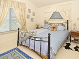 https://images.listonce.com.au/custom/160x/listings/195-clifton-avenue-leopold-vic-3224/151/01699151_img_05.jpg?42pIUQ1ARRk