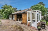 https://images.listonce.com.au/custom/160x/listings/1951-mount-macedon-road-woodend-vic-3442/373/00586373_img_15.jpg?S6zwNhAVT3I