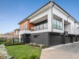 https://images.listonce.com.au/custom/160x/listings/196-beverley-street-doncaster-east-vic-3109/973/01717973_img_10.jpg?qrsrnVq-j8g