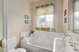 https://images.listonce.com.au/custom/160x/listings/196-castlewood-street-bentleigh-east-vic-3165/223/01950223_img_08.jpg?EF7Q69l_A7Q