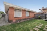 https://images.listonce.com.au/custom/160x/listings/196-lemont-avenue-mount-waverley-vic-3149/808/01446808_img_06.jpg?bTRe1MNd4hU