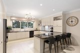 https://images.listonce.com.au/custom/160x/listings/196-st-helena-road-greensborough-vic-3088/099/01565099_img_08.jpg?Vrb_BGpBrI4