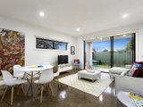 https://images.listonce.com.au/custom/160x/listings/196a-mascoma-street-strathmore-vic-3041/048/00848048_img_02.jpg?Q6cLD6cSVUk