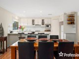 https://images.listonce.com.au/custom/160x/listings/197a-maroondah-highway-chirnside-park-vic-3116/468/01526468_img_05.jpg?hGYxZI3PemA