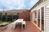 https://images.listonce.com.au/custom/160x/listings/198-clarendon-street-thornbury-vic-3071/567/01481567_img_17.jpg?IJ4AFJ6r2_E