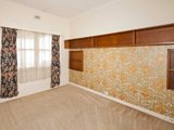 https://images.listonce.com.au/custom/160x/listings/198-ormond-road-east-geelong-vic-3219/295/01699295_img_09.jpg?_zIXM2a_ZxI