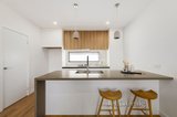 https://images.listonce.com.au/custom/160x/listings/198-porter-road-heidelberg-heights-vic-3081/579/00822579_img_05.jpg?PnDAYuWRuTo
