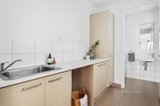 https://images.listonce.com.au/custom/160x/listings/198-sherbourne-road-montmorency-vic-3094/528/01717528_img_10.jpg?sjRfXKGhkXU