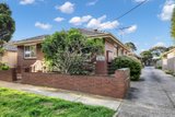 https://images.listonce.com.au/custom/160x/listings/199-donald-street-brunswick-vic-3056/116/01584116_img_05.jpg?_dGzFKLuGVw