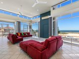 https://images.listonce.com.au/custom/160x/listings/199-esplanade-altona-vic-3018/705/01203705_img_03.jpg?JGnPOS97M3s