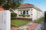 https://images.listonce.com.au/custom/160x/listings/199-poath-road-murrumbeena-vic-3163/679/01913679_img_08.jpg?Se2wTbNCIYQ