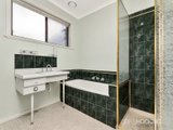 https://images.listonce.com.au/custom/160x/listings/199-ross-street-port-melbourne-vic-3207/957/01087957_img_07.jpg?NZPry8Jfh9o