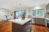 https://images.listonce.com.au/custom/160x/listings/19a-bedford-court-heathmont-vic-3135/717/01075717_img_06.jpg?6Efd2V1h8Os