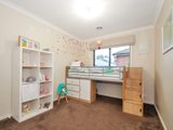 https://images.listonce.com.au/custom/160x/listings/19a-cameron-road-croydon-vic-3136/590/01524590_img_09.jpg?PCQcRx3BPhc