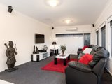 https://images.listonce.com.au/custom/160x/listings/19a-north-road-lilydale-vic-3140/517/01524517_img_03.jpg?88LUcBJhrAg