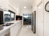 https://images.listonce.com.au/custom/160x/listings/19a-north-road-lilydale-vic-3140/517/01524517_img_07.jpg?fWv3BthEjIc