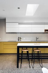 https://images.listonce.com.au/custom/160x/listings/19a-richmond-terrace-richmond-vic-3121/105/01677105_img_04.jpg?05Ft9wHxYcQ