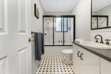 https://images.listonce.com.au/custom/160x/listings/19a-souter-street-eltham-vic-3095/484/01703484_img_09.jpg?wziaymSYNjM