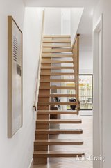 https://images.listonce.com.au/custom/160x/listings/19b-goodrich-street-bentleigh-east-vic-3165/674/01989674_img_22.jpg?fSXBvsx4GAI