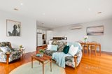 https://images.listonce.com.au/custom/160x/listings/1a-bunting-court-altona-north-vic-3025/927/01284927_img_04.jpg?HXzVO2zODkE