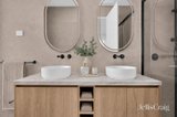 https://images.listonce.com.au/custom/160x/listings/1a-camdon-street-pascoe-vale-vic-3044/161/01972161_img_11.jpg?vN66e9hPFgE