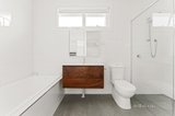 https://images.listonce.com.au/custom/160x/listings/1a-christensen-street-cheltenham-vic-3192/870/01702870_img_11.jpg?tjjV5wU7Sek