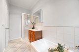 https://images.listonce.com.au/custom/160x/listings/1a-daylesford-road-brown-hill-vic-3350/301/01827301_img_15.jpg?cKwkq4eTmEE