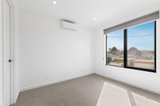 https://images.listonce.com.au/custom/160x/listings/1a-finch-street-bayswater-vic-3153/212/01973212_img_01.jpg?nCwVbUzs1GY