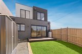https://images.listonce.com.au/custom/160x/listings/1a-finch-street-bayswater-vic-3153/212/01973212_img_07.jpg?L2YYv1r9HDs