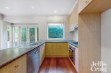 https://images.listonce.com.au/custom/160x/listings/1a-iris-road-camberwell-vic-3124/528/01628528_img_04.jpg?dsv8QH5rFqs