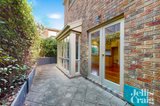 https://images.listonce.com.au/custom/160x/listings/1a-iris-road-camberwell-vic-3124/528/01628528_img_09.jpg?Nmr9HBFeVss