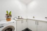 https://images.listonce.com.au/custom/160x/listings/1a-karadoc-avenue-pascoe-vale-vic-3044/283/01127283_img_12.jpg?s8VLCViqTGE