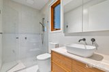 https://images.listonce.com.au/custom/160x/listings/1a-kiandra-street-mornington-vic-3931/106/01948106_img_09.jpg?_kvgGaPx3Ss