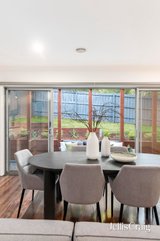 https://images.listonce.com.au/custom/160x/listings/1a-lockhart-road-ringwood-north-vic-3134/844/01845844_img_06.jpg?FZamUbV6JHQ
