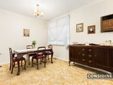 https://images.listonce.com.au/custom/160x/listings/1a-mascoma-street-strathmore-vic-3041/350/00847350_img_05.jpg?QepzWKDDGOI