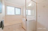 https://images.listonce.com.au/custom/160x/listings/1a-mayfield-court-croydon-vic-3136/200/01986200_img_07.jpg?_QMDUmjVBpY