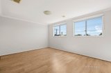 https://images.listonce.com.au/custom/160x/listings/1a-minogue-crescent-hoppers-crossing-vic-3029/491/01717491_img_02.jpg?OYawaB58Grg