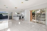 https://images.listonce.com.au/custom/160x/listings/1a-minogue-crescent-hoppers-crossing-vic-3029/491/01717491_img_12.jpg?mTjVbdG88Ts