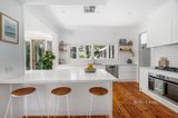 https://images.listonce.com.au/custom/160x/listings/1a-montague-avenue-glen-iris-vic-3146/930/01646930_img_05.jpg?ZlUWHsGHCfY