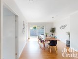 https://images.listonce.com.au/custom/160x/listings/1a-moon-street-brighton-east-vic-3187/034/01700034_img_12.jpg?2E7oh56Fl9c