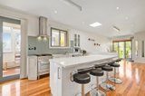 https://images.listonce.com.au/custom/160x/listings/1a-pamela-street-mount-waverley-vic-3149/459/00139459_img_02.jpg?_2boFwnxcTE