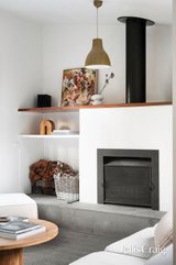 https://images.listonce.com.au/custom/160x/listings/1a-ramsden-street-clifton-hill-vic-3068/862/01796862_img_08.jpg?TSijLpDVNVk