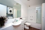 https://images.listonce.com.au/custom/160x/listings/1a-robinson-road-hawthorn-vic-3122/631/01720631_img_04.jpg?jdY9YA_mHBA