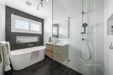 https://images.listonce.com.au/custom/160x/listings/1a-rowland-street-bentleigh-east-vic-3165/359/01705359_img_08.jpg?RbxT1tk28B0