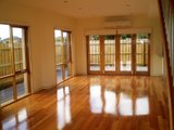 https://images.listonce.com.au/custom/160x/listings/1a-saltley-street-south-kingsville-vic-3015/773/01613773_img_02.jpg?vd3IvXp_SZ8